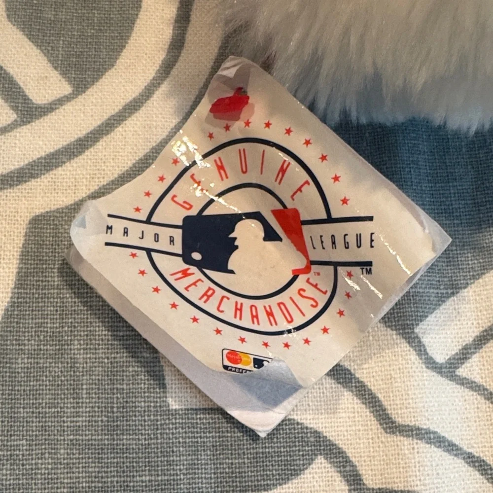 Derek Jeter NY Yankees Pink and White Santa Hat